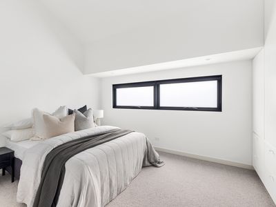 60A Oxford Street, Newport