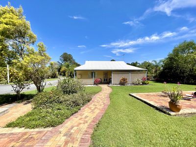 25 Carolyn Street, Dundowran Beach
