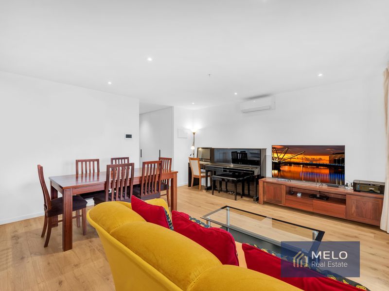 2503 / 8 Hallenstein Street, Footscray