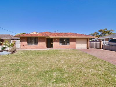 18 Hawker Street , Safety Bay