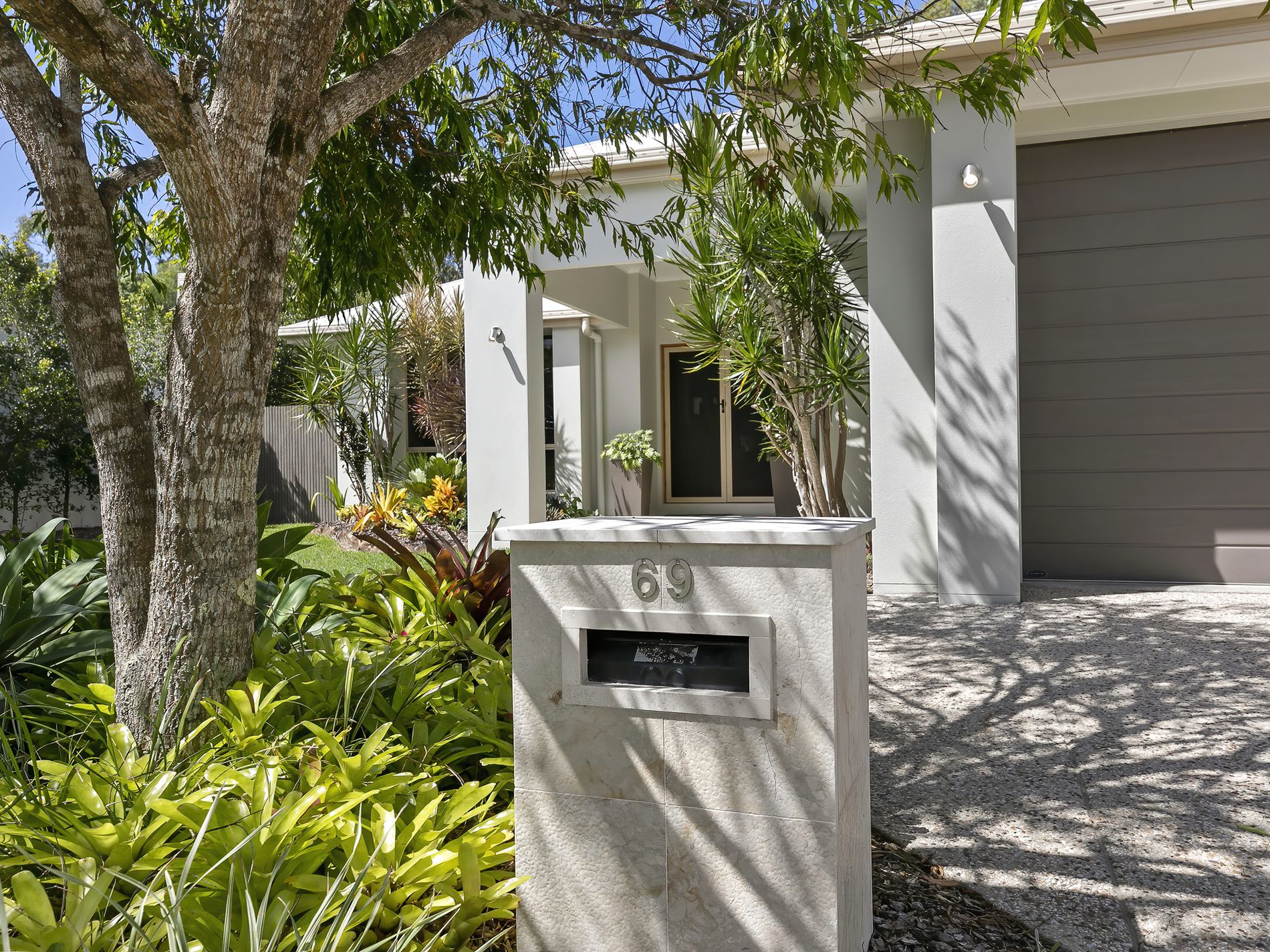 69 The Avenue, Peregian Springs