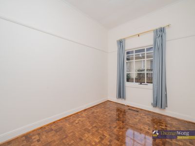 16 Audrey Crescent, Glen Iris