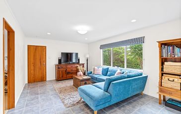 18 Marram Way, Peka Peka
