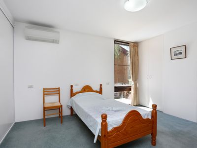 25 The Glen Road, Bardwell Valley