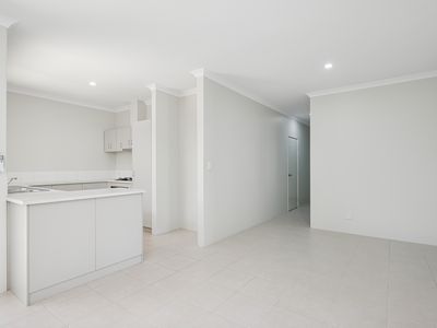 2 / 36 Fifth Road, Armadale