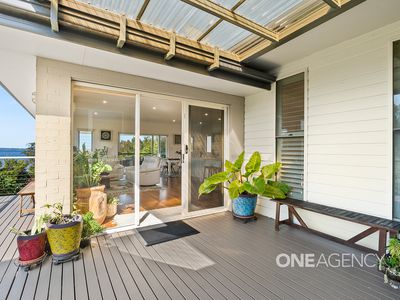 12 Caulfield Parade, Old Erowal Bay