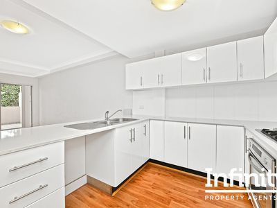18 / 6-8 THE CRESCENT, Homebush