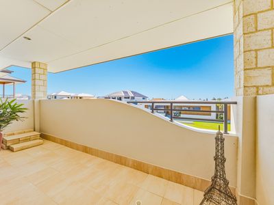 7 Turtles Bend, Secret Harbour