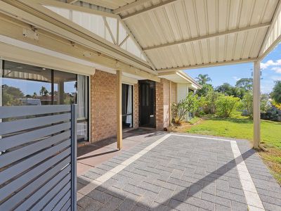 27 Clovelly Way, Warnbro