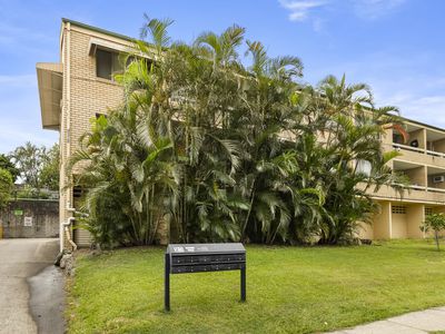 12 / 23 Augustus Street, Toowong