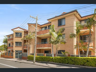 10 / 1-3 Byer Street, Enfield