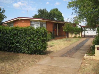 13 Chelmsford Street, Dubbo