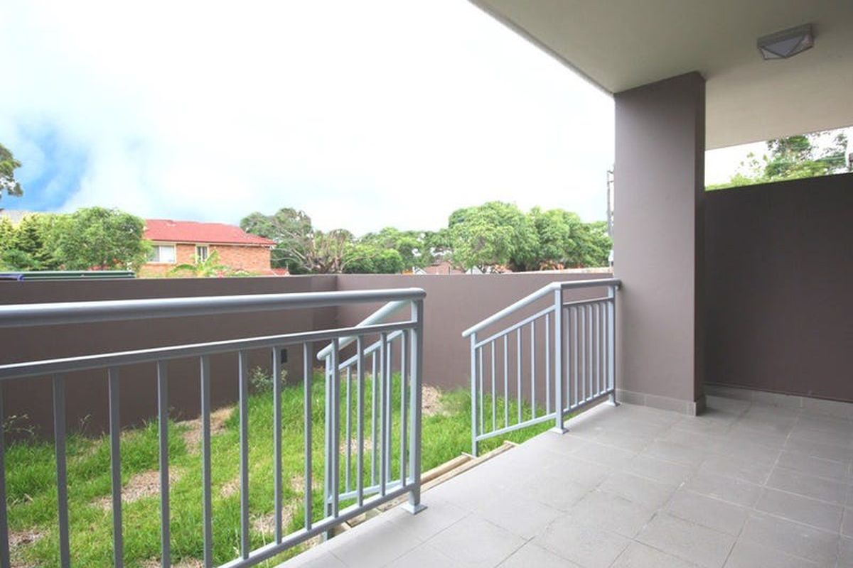 1 / 23 Hornsey Road, Homebush West