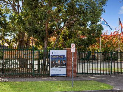 42 & 44-50 Hall Road, Carrum Downs