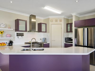 13 Sharyn Place, Glass House Mountains