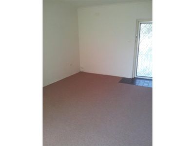 8 / 10 Achilles Avenue, Wollongong