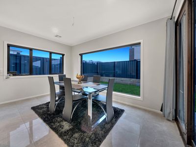 17 Merribrook Boulevard, Clyde