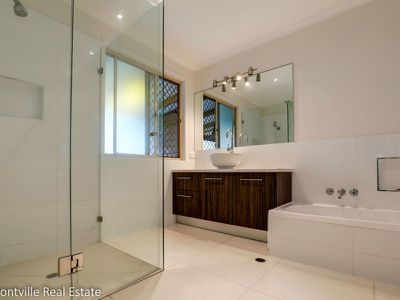 31 Kirbys Rd, Palmwoods