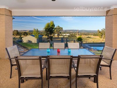 84 COYLES ROAD, Wodonga