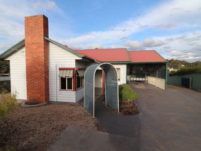 32 Delhi Street, Seymour