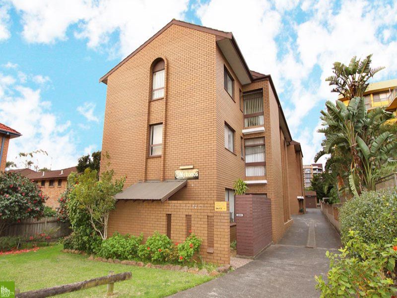 9 / 17 Church Street, Wollongong