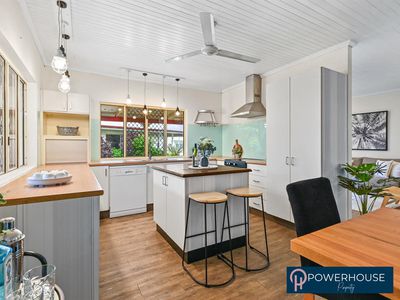 4 Bounty Close, Bentley Park