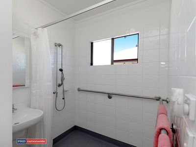 9 Blaxland Street, Eastern Heights