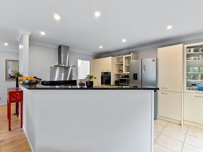 12 Stonedge Lane, Rosedale