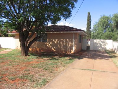 15 Talmalmo Place, Kalgoorlie