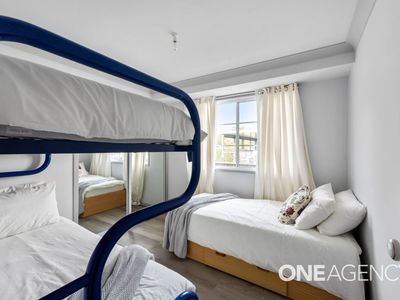 16 Thistleton Drive, Burrill Lake