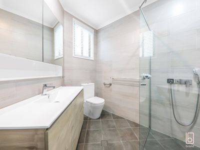 1 Parklake Close, Wyongah