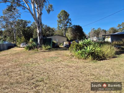 24 Gayndah Hivesville Road, Hivesville