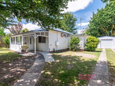 42 Osman Street, Blayney