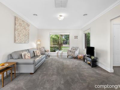 1 / 96 Roslyn Road, Belmont
