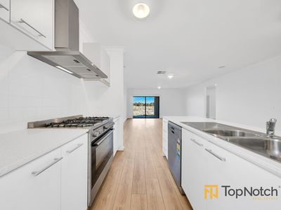 436 Mandalay Circuit, Beveridge