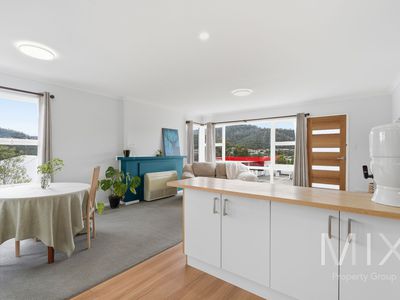 47 Sugarloaf Road, Risdon Vale