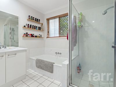 27 Padauk Drive, Nerang