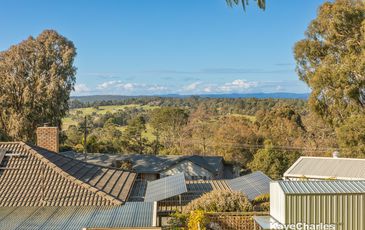 10 Fairhazel Court, Beaconsfield Upper