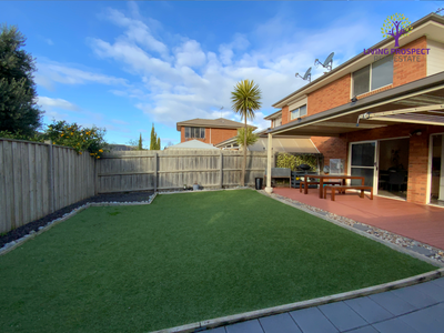 27 Turnstone Drive, Point Cook