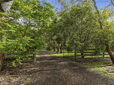 714 Spring Valley Rd, Flowerdale