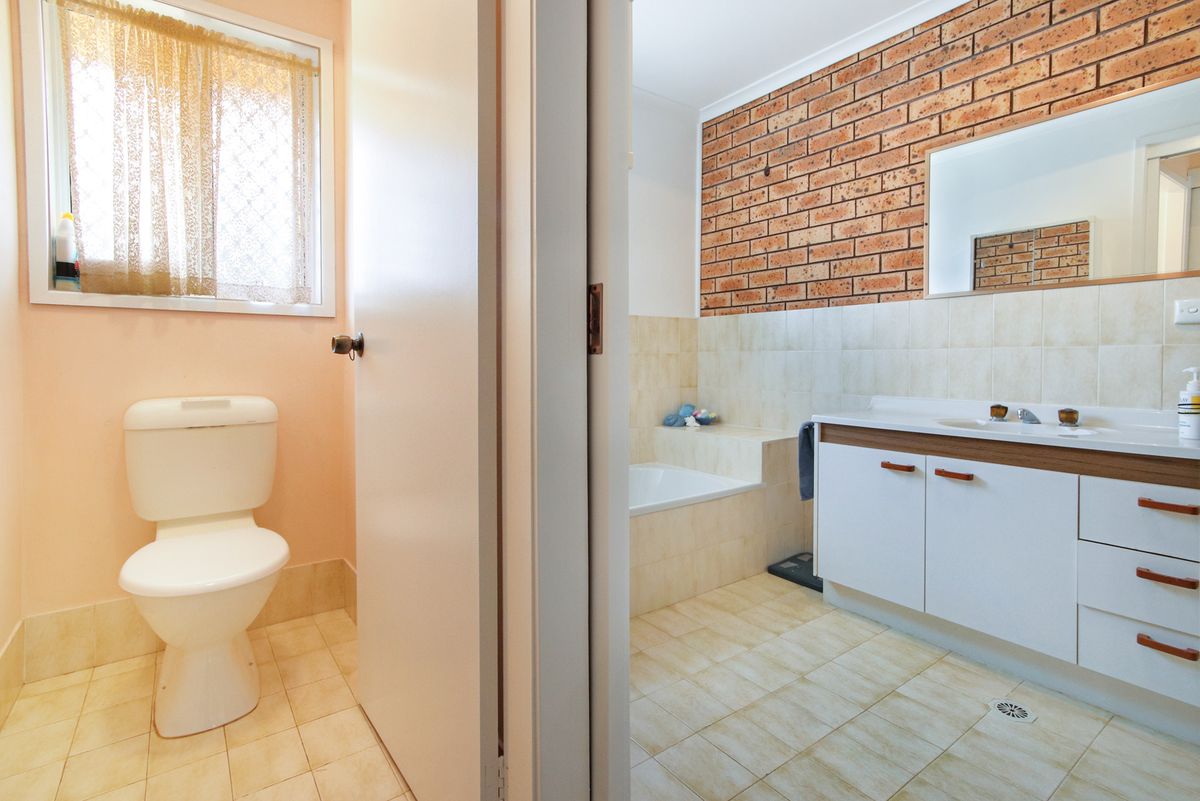 Unit 1 19 / 21 Collins Crescent, Narooma