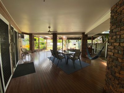 24 Cassandra Crescent, Urangan