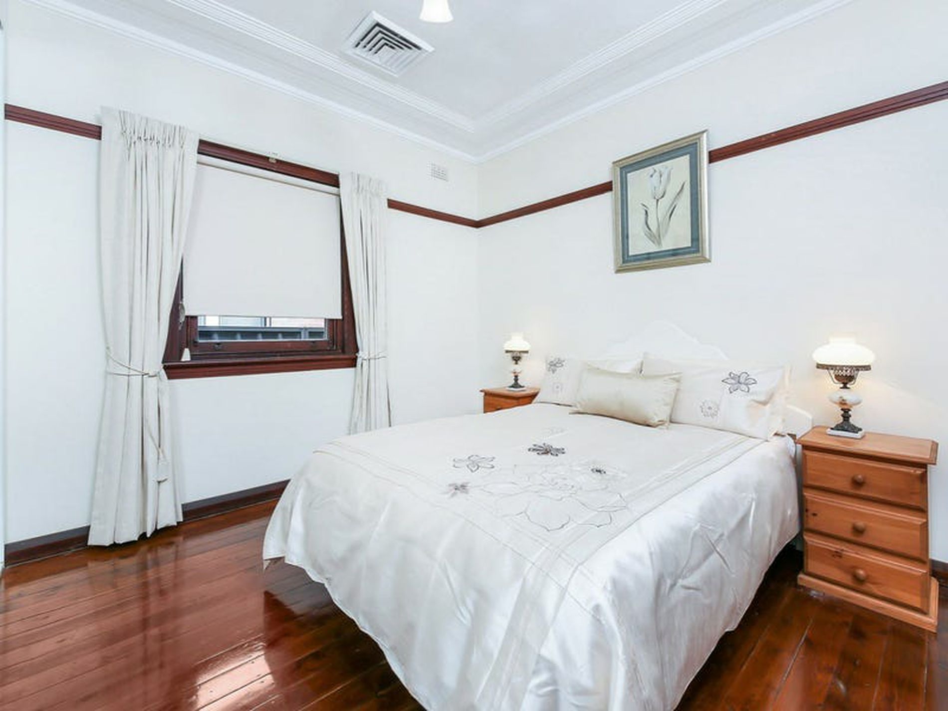 28 Middlemiss Street, Mascot