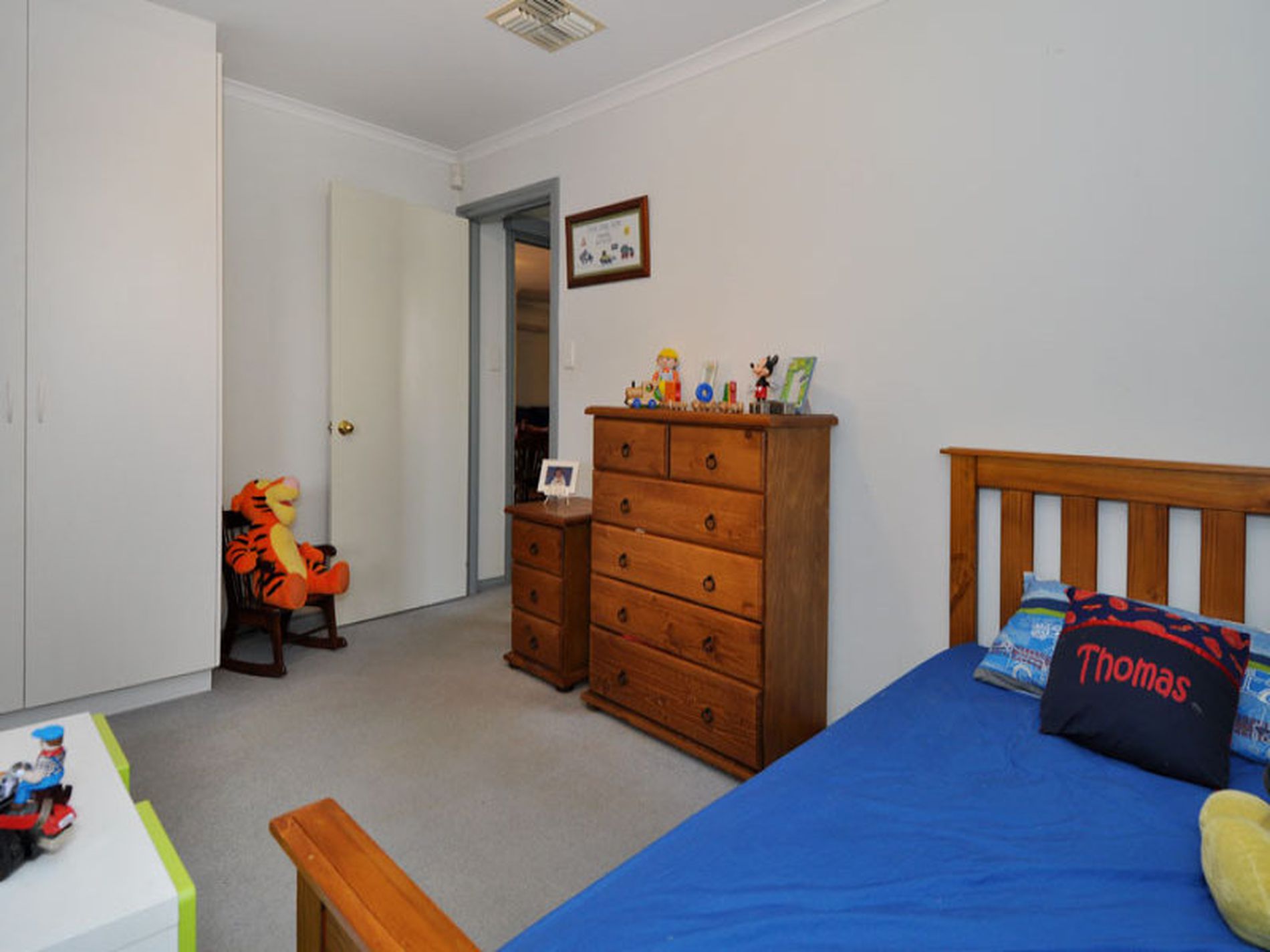 64 Osmetti Drive, Somerville