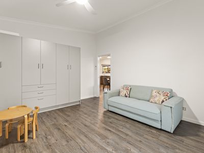 20 Mastapha Street, Bilingurr