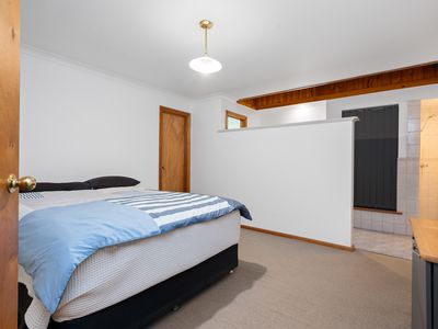 4 Bracklemann Drive, Boulder