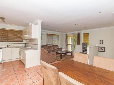 22 Raquel Avenue, Springwood