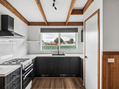 12 / 2-6 Albert St seymour vic , Seymour