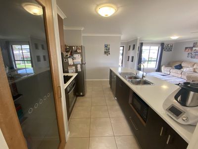 13A James Street, Kingaroy