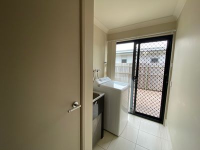 1 Fishburn Way, Eli Waters